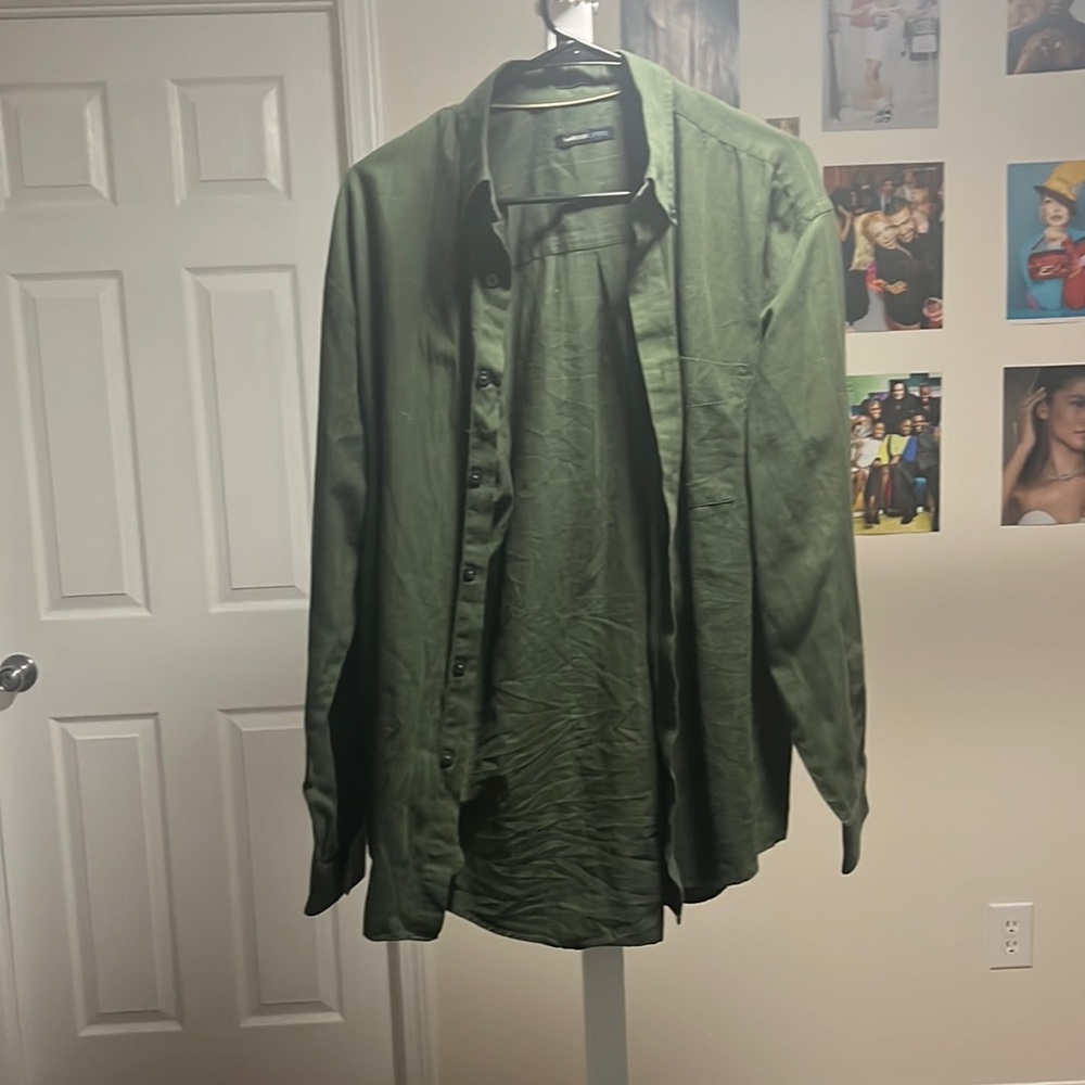 Green women’s flannel